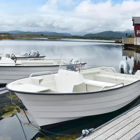 Feriehus Holiday Averoy Viii Sveggen
